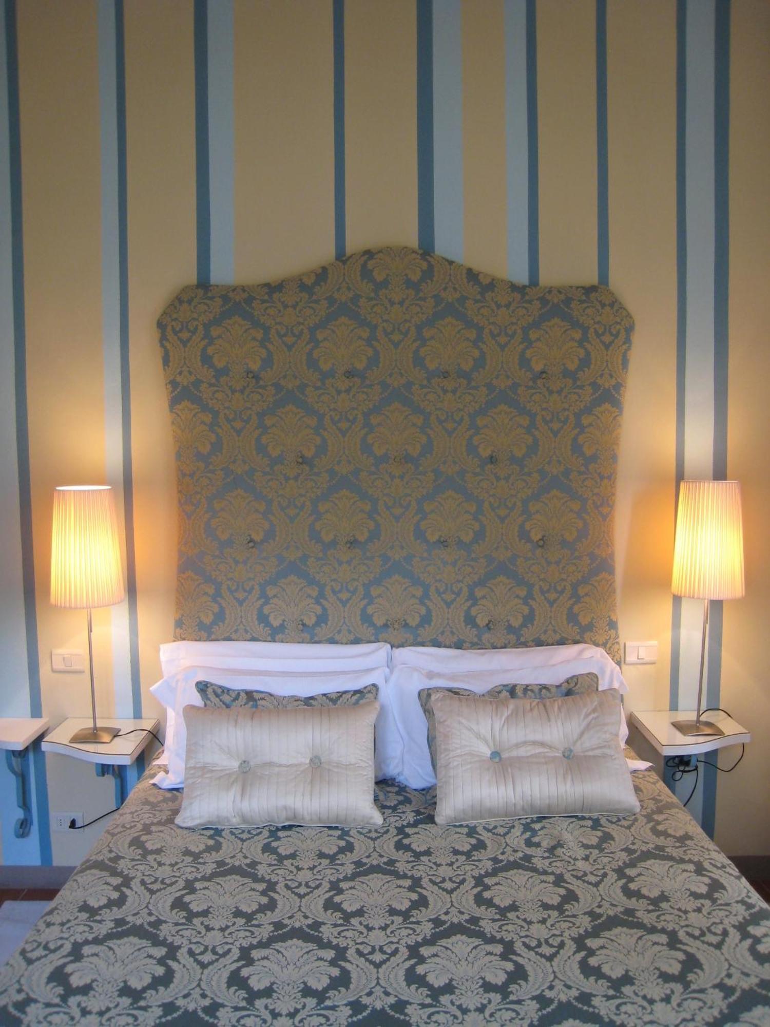 Fontelunga Hotel & Villas Pozzo  Kültér fotó